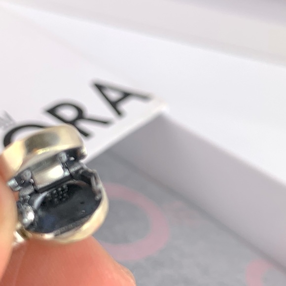 NEW! Pandora Moments Sparkling Blue Disc Clasp Snake Chain Bracelet Size 7.1" - Picture 13 of 13